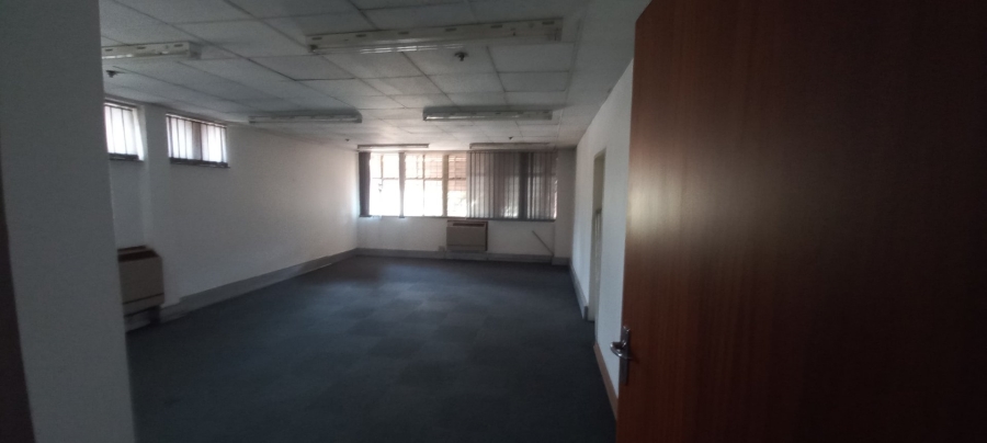 Commercial Property for Sale in Hamilton Free State